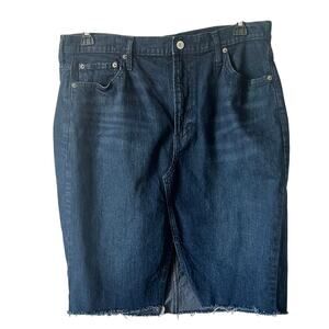 Women’s GAP Dark Blue Denim Skirt 16